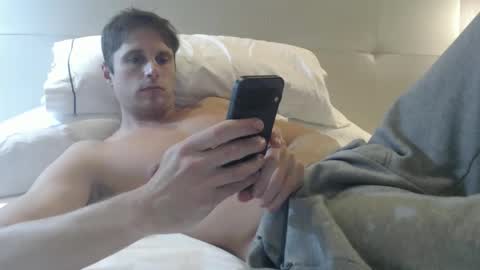 Snapshot of athleteguy55555 chatting on 01/10/26, 10:47 tommycb55555 online show from 01/10/26, 10:47