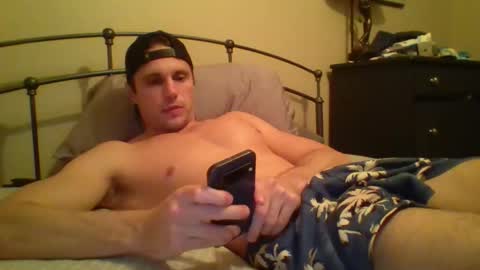 Snapshot of athleteguy55555 chatting on 01/17/26, 04:28 tommycb55555 online show from 01/17/26, 04:28