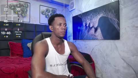 Snapshot of athleticbig_cock chatting on 02/02/25, 02:17 ATHLETIC COCK online show from 02/02/25, 02:17