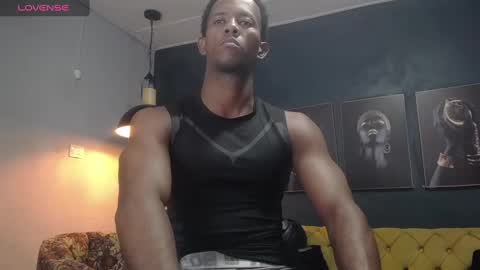 Snapshot of athleticbig_cock chatting on 02/23/25, 06:39 ATHLETIC COCK online show from 02/23/25, 06:39