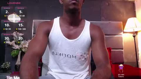 Snapshot of athleticbig_cock chatting on 10/08/25, 02:09 ATHLETIC COCK online show from 10/08/25, 02:09