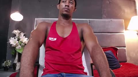 Snapshot of athleticbig_cock chatting on 10/14/25, 01:28 ATHLETIC COCK online show from 10/14/25, 01:28
