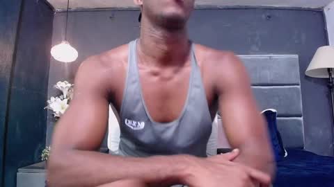 Snapshot of athleticbig_cock chatting on 10/26/25, 01:55 ATHLETIC COCK online show from 10/26/25, 01:55
