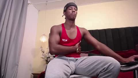 Snapshot of athleticbig_cock chatting on 11/06/25, 01:28 ATHLETIC COCK online show from 11/06/25, 01:28