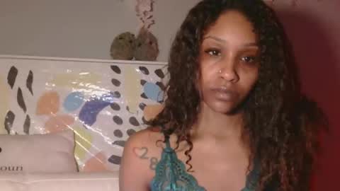 AtirahCali online show from 05/14/26, 01:51