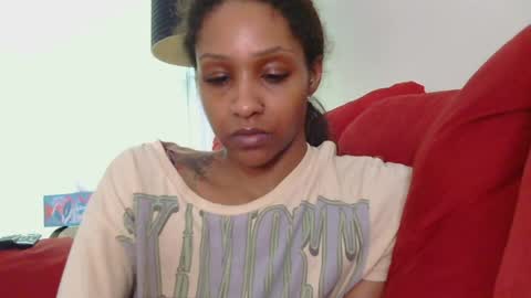 Snapshot of atirahcali chatting on 07/11/26, 01:36 AtirahCali online show from 07/11/26, 01:36
