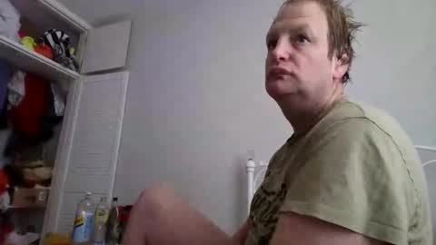 yoursissy online show from 07/03/26, 11:49