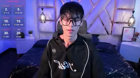 Snapshot of atlasvg chatting on 12/15/25, 08:24 Atlas online show from 12/15/25, 08:24