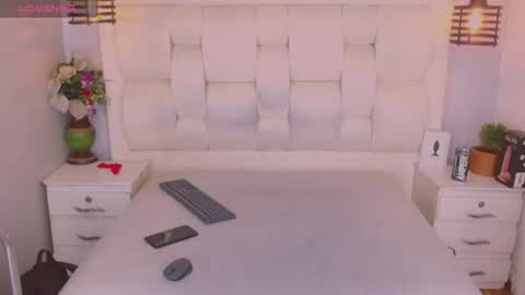 Snapshot of atley_dolly_ chatting on 07/30/26, 11:37 ATLEY online show from 07/30/26, 11:37