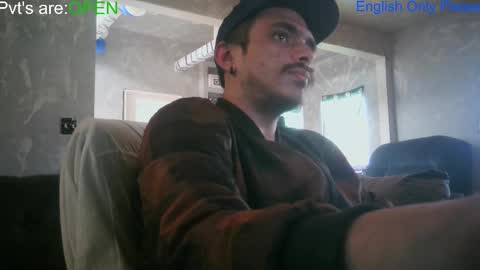 Snapshot of atmorin01 chatting on 02/04/26, 07:42 Atmarin199 aka Dre online show from 02/04/26, 07:42