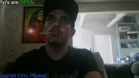 Snapshot of atmorin01 chatting on 04/10/26, 08:24 Atmarin199 aka Dre online show from 04/10/26, 08:24