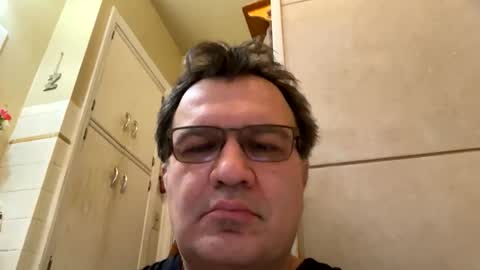 Snapshot of atozzzz chatting on 02/14/26, 02:25 atozzzz online show from 02/14/26, 02:25