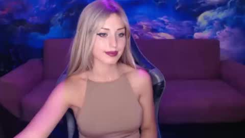 Aubrey online show from 09/22/25, 10:56