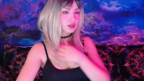 Aubrey online show from 12/16/25, 09:09