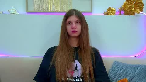 Audrey online show from 09/13/25, 06:24