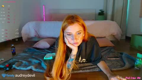 Snapshot of audreydevil chatting on 09/26/25, 11:03 audreydevil online show from 09/26/25, 11:03