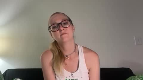 Snapshot of audreymadison chatting on 04/10/26, 07:24 AudreyAlien online show from 04/10/26, 07:24
