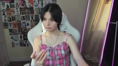 Audrey online show from 10/20/25, 09:32