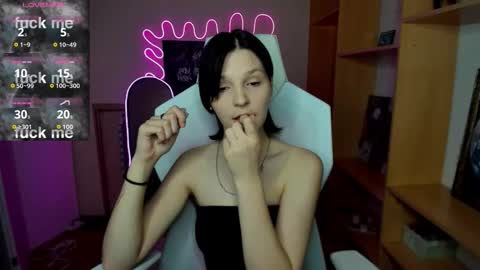 Audrey online show from 10/27/25, 09:46