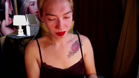 Miss awra online show from 12/21/24, 03:03