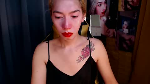 Miss awra online show from 02/11/25, 05:05