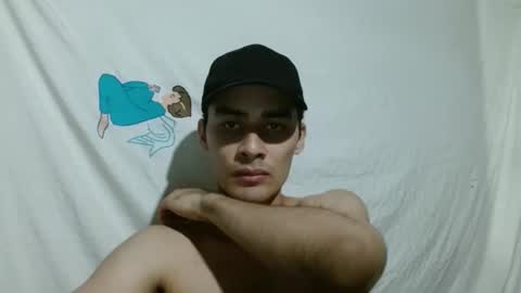 Snapshot of aureliv1 chatting on 12/15/24, 12:29 Aureliano online show from 12/15/24, 12:29