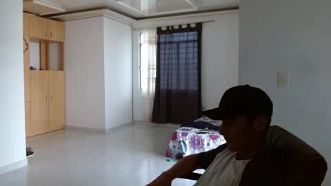 Snapshot of aureliv1 chatting on 10/13/25, 09:04 Aureliano online show from 10/13/25, 09:04