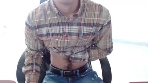 Snapshot of aureliv1 chatting on 02/07/26, 09:40 Aureliano online show from 02/07/26, 09:40