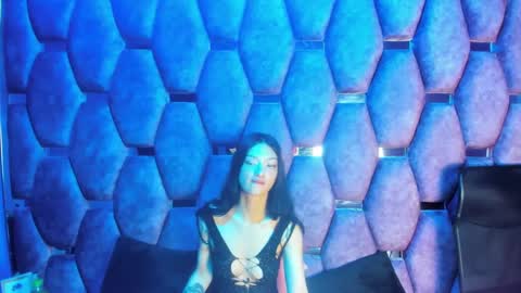 aurora online show from 10/14/25, 03:35