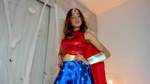 Snapshot of aurora_bunnie chatting on 10/31/25, 08:32 Sharith online show from 10/31/25, 08:32