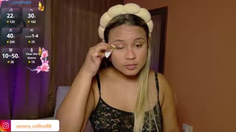 aurora_collins08 online show from 02/11/25, 03:40