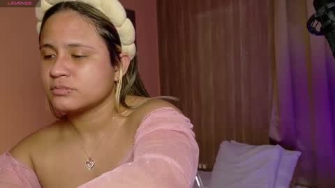 aurora_collins08 online show from 02/20/25, 03:30