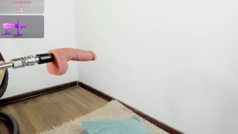 Snapshot of aurora_divine chatting on 01/05/25, 10:29 aurora_divine online show from 01/05/25, 10:29