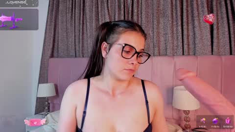 Snapshot of aurora_divine chatting on 01/21/25, 01:18 aurora_divine online show from 01/21/25, 01:18