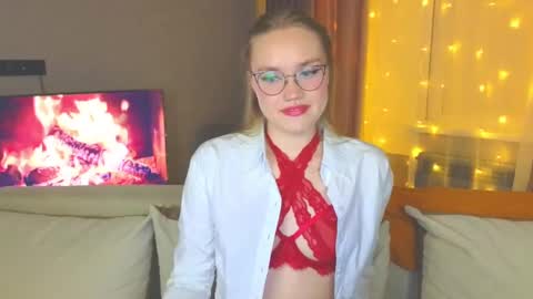 Kate online show from 12/14/24, 04:42