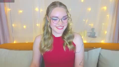 Kate online show from 02/28/25, 04:31