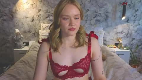 Kate online show from 06/18/26, 09:14