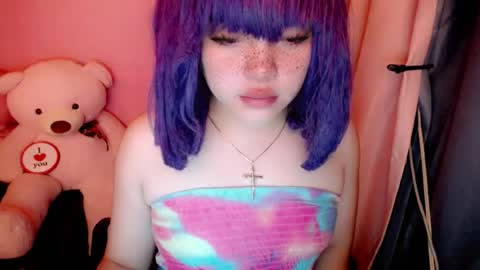 cute online show from 08/04/26, 09:28