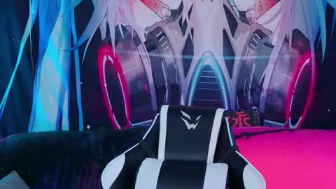 AURORA NATSUKI online show from 11/28/25, 10:40