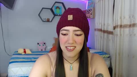 Snapshot of aurora_shy_ chatting on 01/10/25, 12:06 Aurora  online show from 01/10/25, 12:06