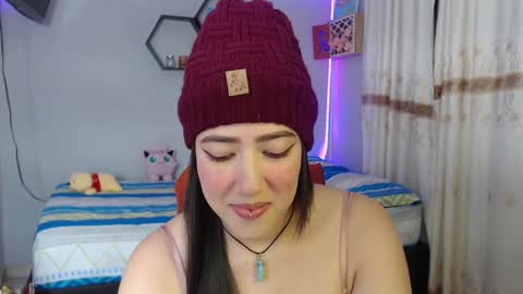 Snapshot of aurora_shy_ chatting on 01/10/25, 03:07 Aurora  online show from 01/10/25, 03:07