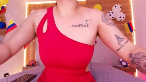 auroraa_miller online show from 06/23/26, 03:04