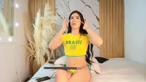 Snapshot of auroraa_ricci chatting on 03/12/26, 12:22 Aurora Ricci online show from 03/12/26, 12:22