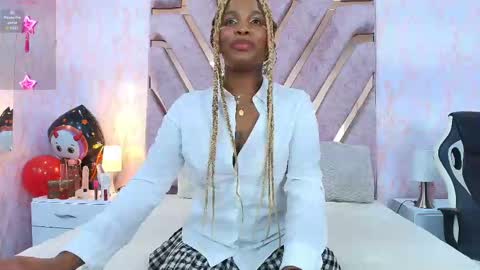 Snapshot of aurorabrow chatting on 10/31/25, 02:07 Ariana online show from 10/31/25, 02:07