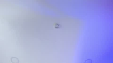 Snapshot of auroradurand chatting on 02/06/25, 12:00 ...  ... online show from 02/06/25, 12:00