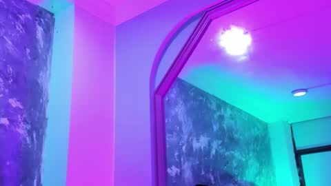 Snapshot of aurorarojas chatting on 01/10/25, 07:57 Aurora Rojas online show from 01/10/25, 07:57