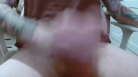 Snapshot of ausmopolitan chatting on 11/17/25, 06:30 ausmopolitan online show from 11/17/25, 06:30