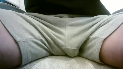 Snapshot of aussie5892 chatting on 01/07/25, 08:45 Justin online show from 01/07/25, 08:45