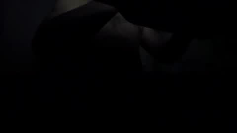 aussie_cock1142 online show from 10/15/25, 01:00