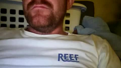 aussie_dadbod6969 online show from 06/08/26, 01:00